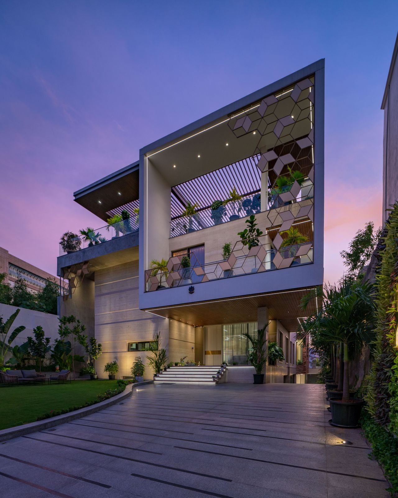 Crest Residence