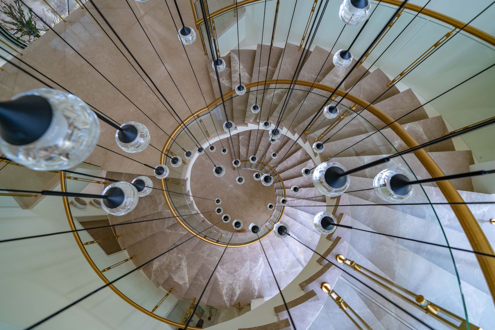 Crest Residence